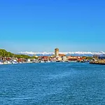 Near In 54730 Бібіоне